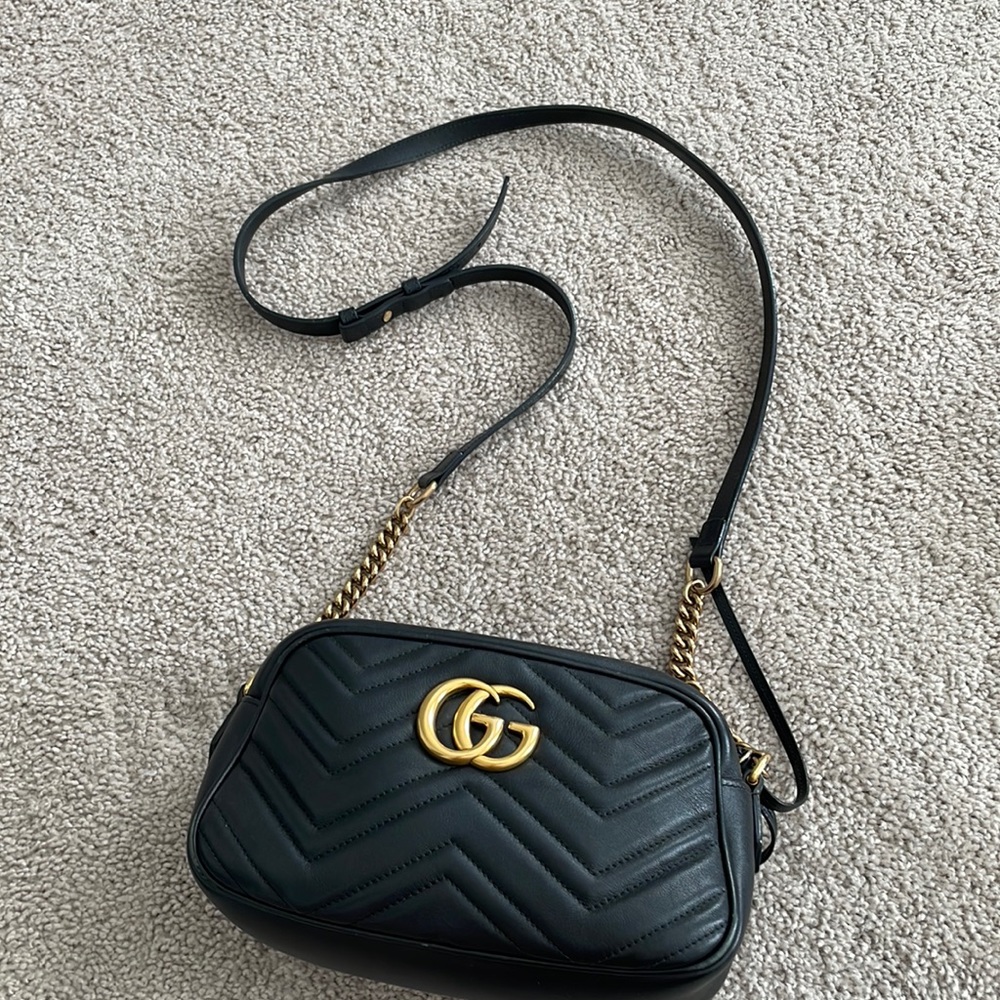 GG Marmont small matelassé shoulder bag